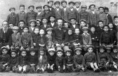 PHOTO
OF TALMUD TORAH SCHOOL OF PILZNO, 1924
