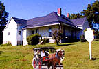 Mulberry House Bed and Breakfast is located in a country setting between Fayetteville and Lynchburg in Mulberry, Tennessee.