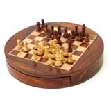 Superior Round Wooden Magnetic Travel Chess Set (9