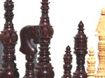 The Towers chess set is a decoration chess set carved by hand in bud rosewood.