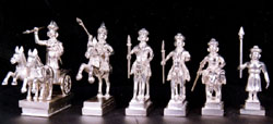 Chariots Collector Chess Set