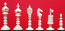 EuroBurmese 3.5" King Camel bone chess pieces
