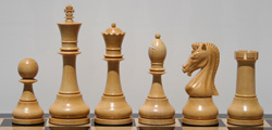 The Marvellous Knight Budrosewood 5" Chess Set