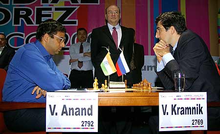 Vishy Anand meets Vladimir Kramnik in round three