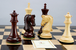 The Chetak 4.4" Bud rosewood Chess Set