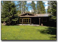 photo of dining lodge at Hunter Peak Ranch Cabins and Suites, Cody, Wyoming