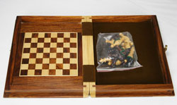 Book Shape 9" (unfolded 9" x 14") Magnetic Chess Set